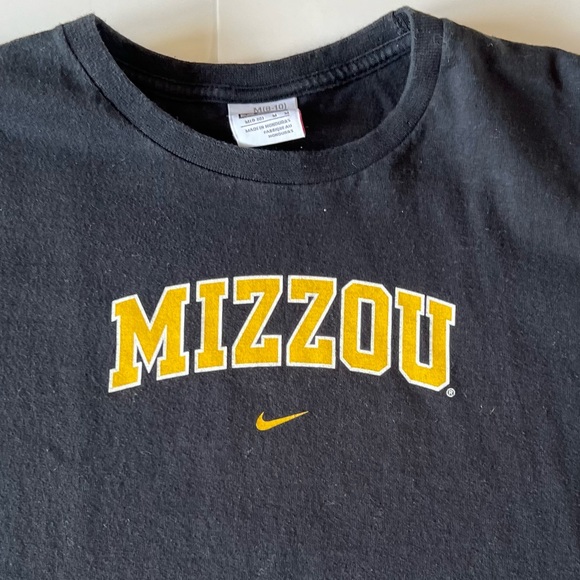 Nike Size Medium 8-10 Missouri Tigers Mizzou Black Gold Shirt Top Tee - Picture 2 of 3